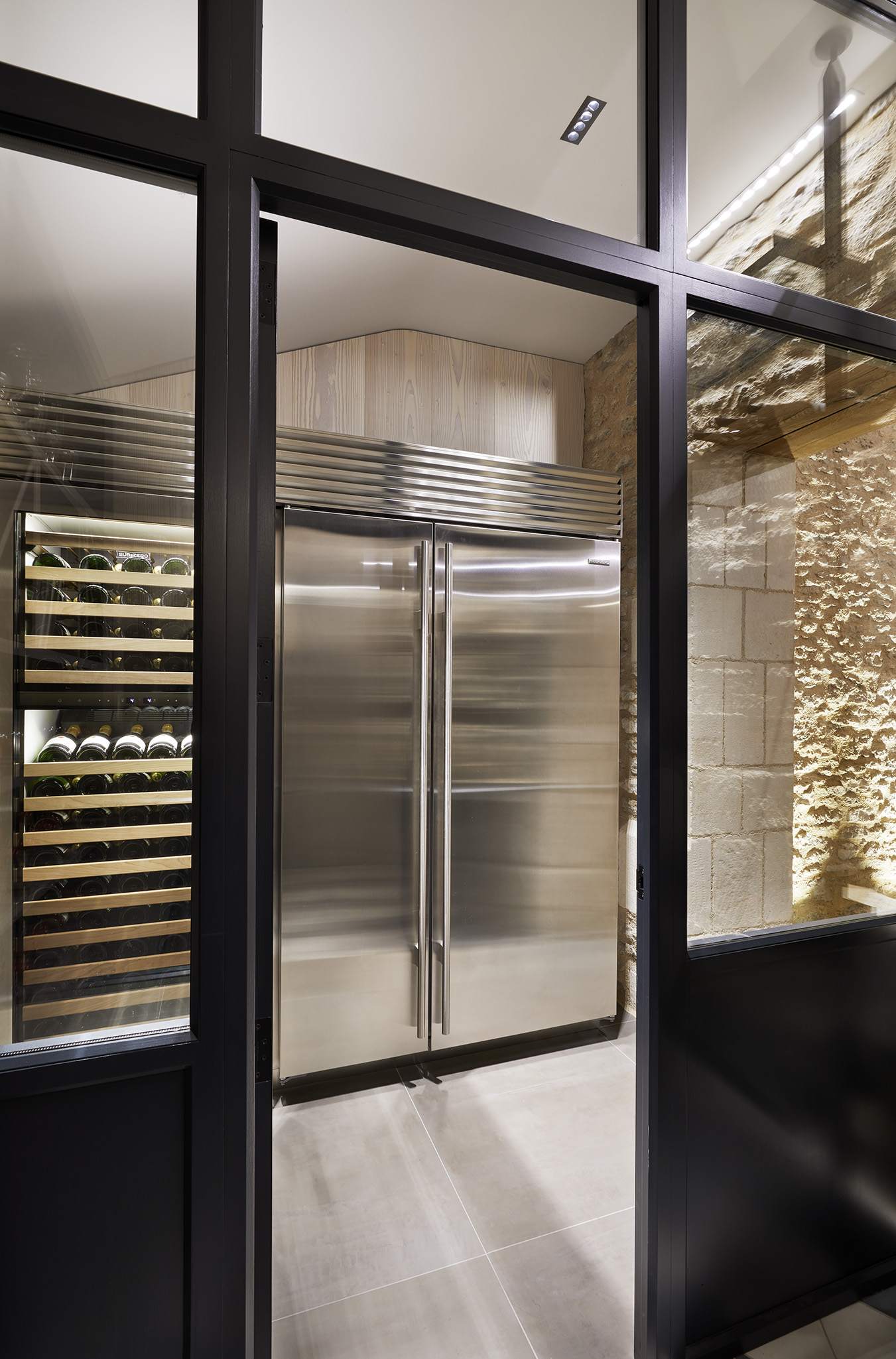 grid imagesubzero-wine-room-display-8-brasenose