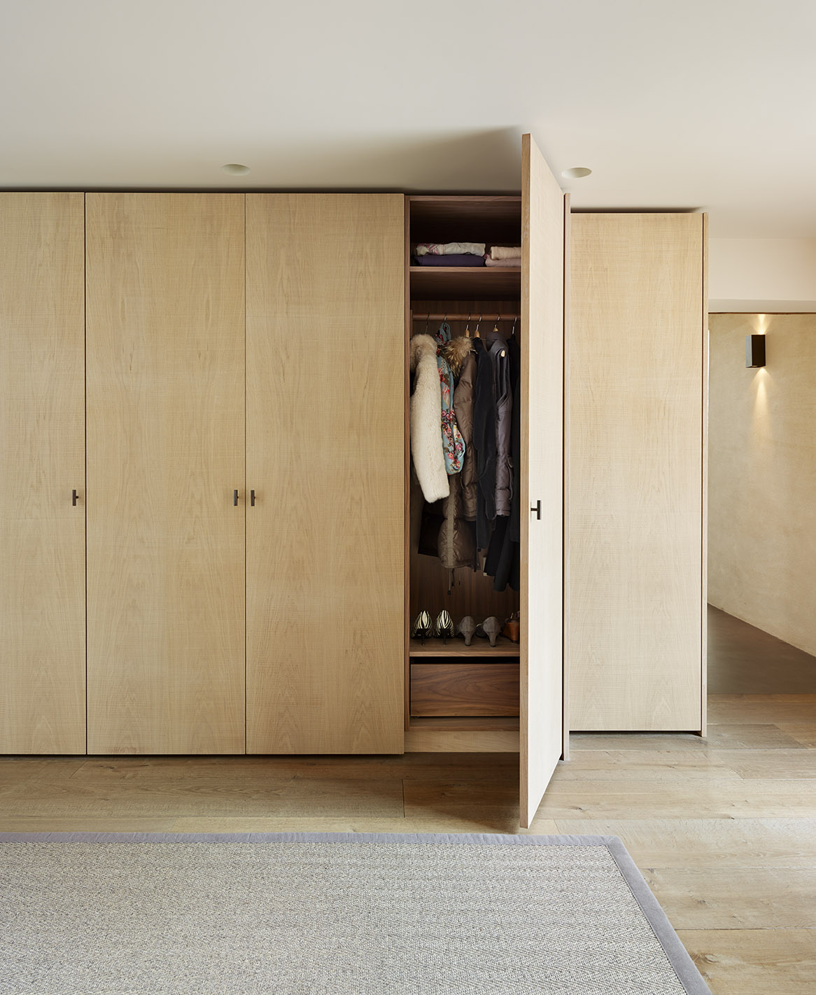 grid imagecloakroom-hallway-furniture